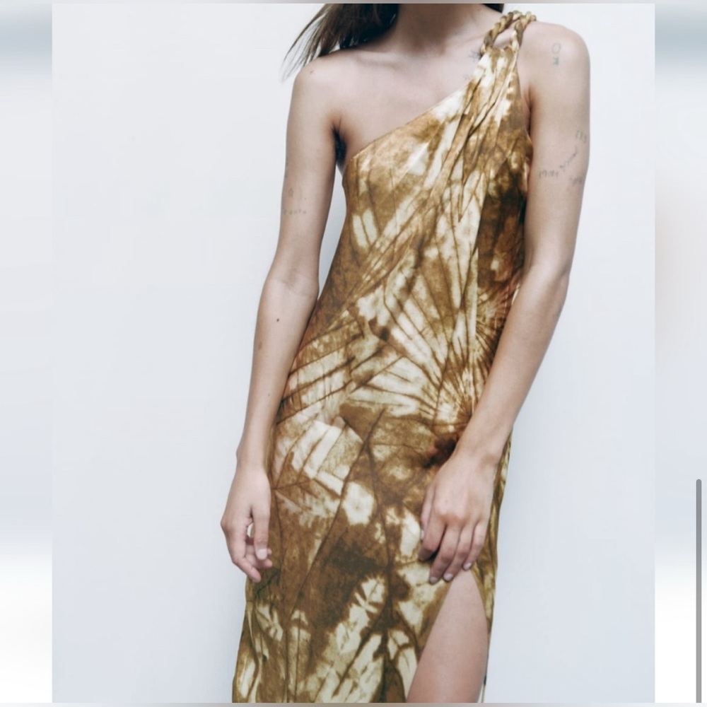 ZARA - Elegant Olive Green One-Shoulder Dress